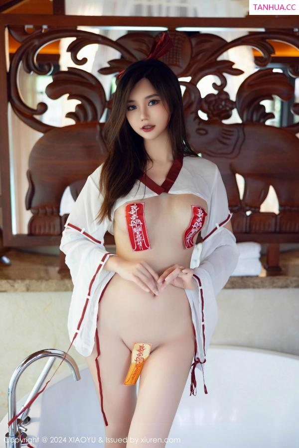 綺裡嘉 绮里嘉 [XiuRen]高清写真图 2024.07.05 No.8814 绮里嘉ula 婀娜身姿第74张图片